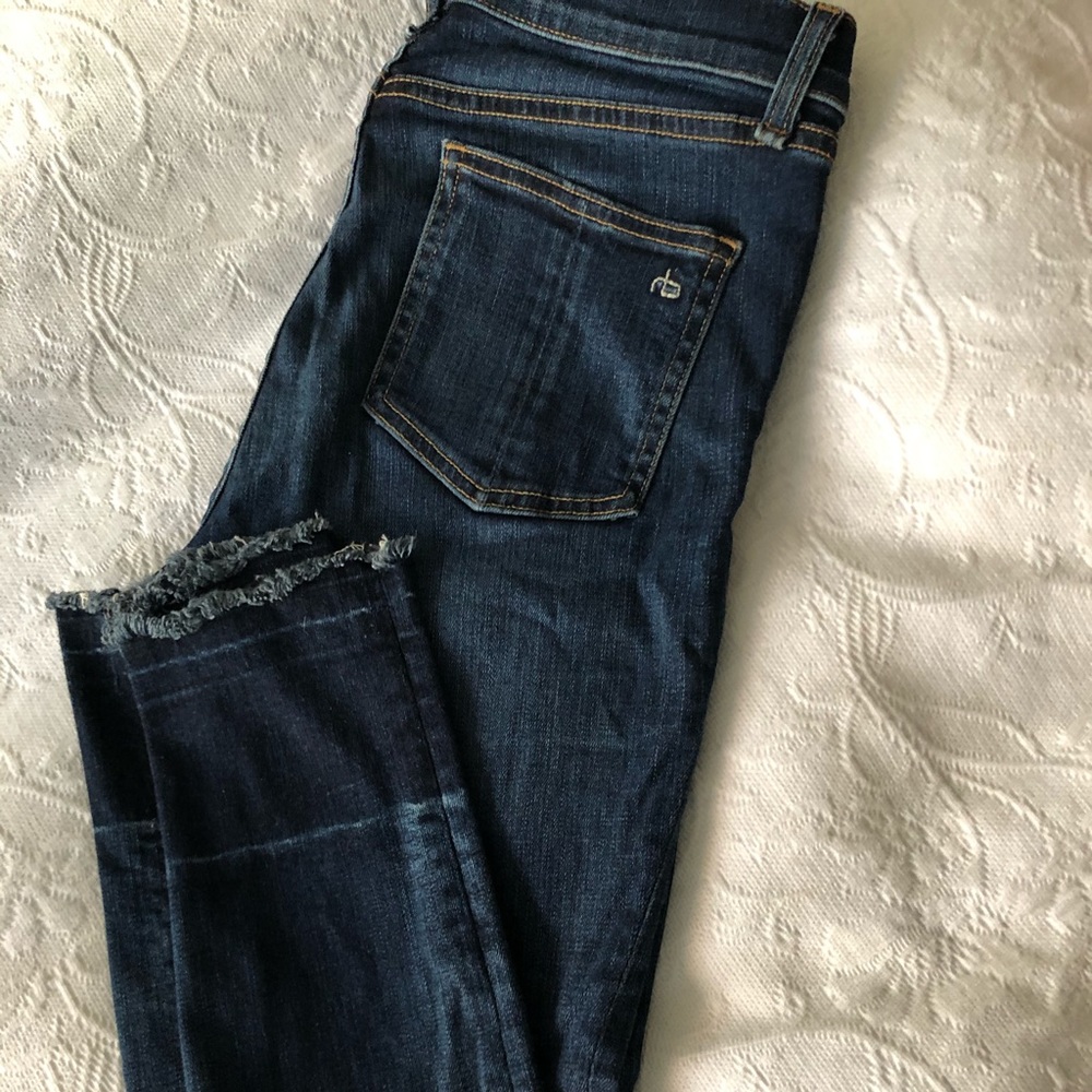 Rag & Bone skinny 10” capri size 27.